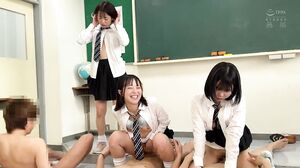 MUKD-581 学生カップルが彼氏彼女を入れ替えSEX 青春スワップ大乱交