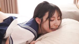 PRED-897 大人アオハル 結婚5年目の記念日に妻と制服いちゃラブ中出しSEX 三好佑香