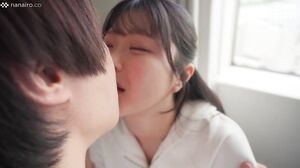 SQTE-726 この子ヤバイ！！休む間もなく繋がってたい！膣奥で恋するイチャラブSEX 青坂あおい
