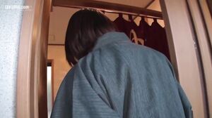 STARS-229 Compliant Hot Spring Trip Makoto Toda