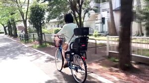 FSET-839 I Saw A Beautiful Woman Riding A Bike And I Fo